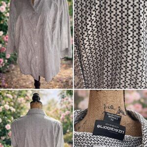 Liz Claiborne Black and White Button Down Shirt